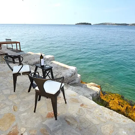 Arnolongo Sea View Apartment Rovinj Exterior photo